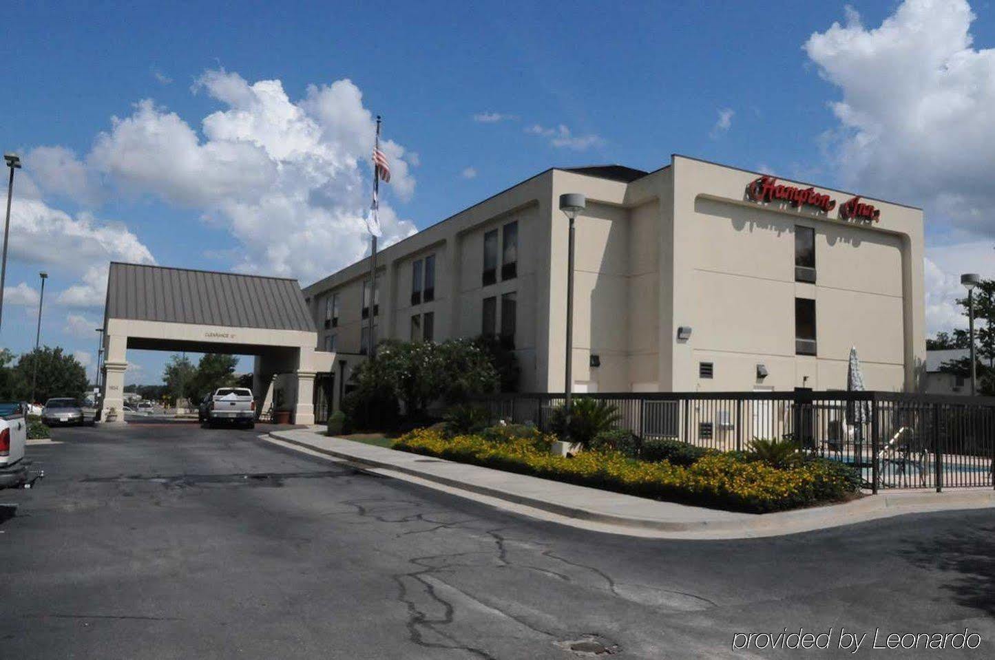 Hampton Inn Douglas Exterior photo